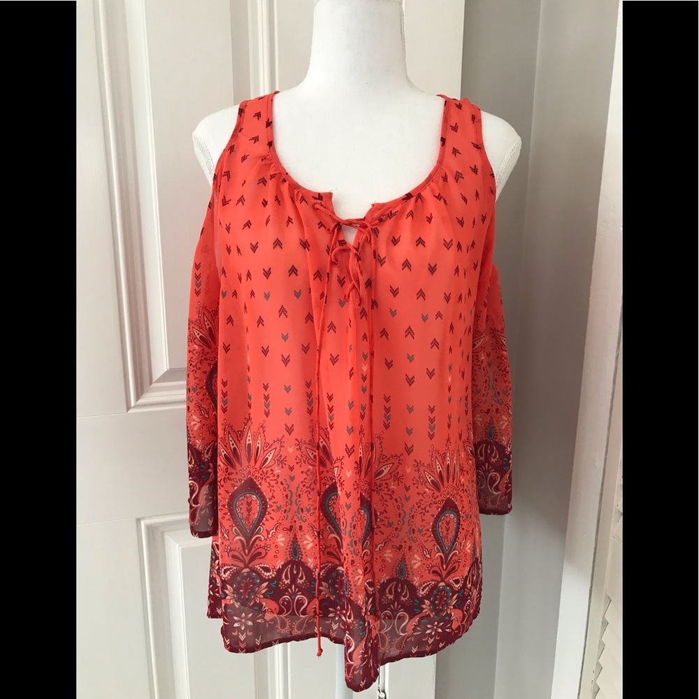SUMMER TOP